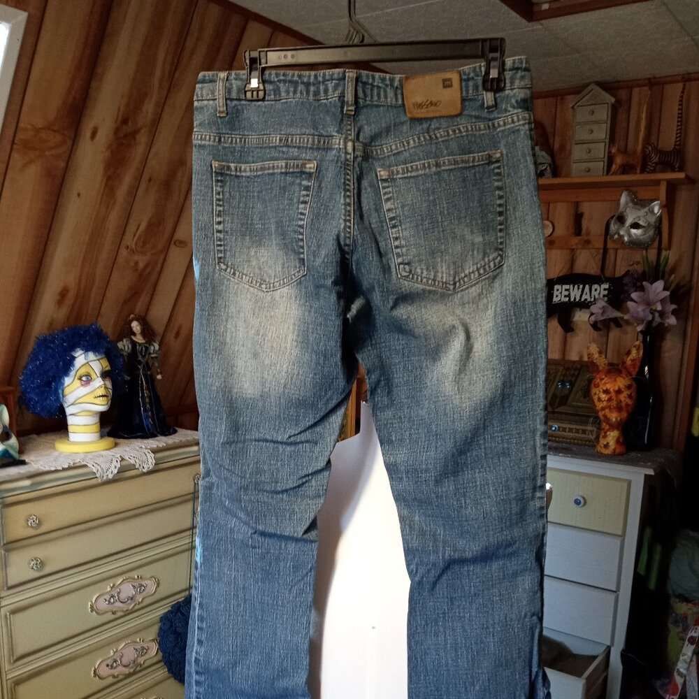 Women's Mossimo jeans - Picture 3 of 8
